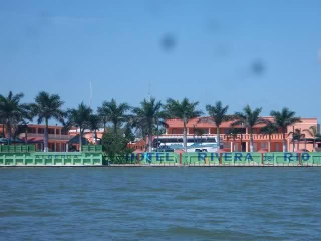 Hotel Rivera Del Rio La Pesca Esterno foto