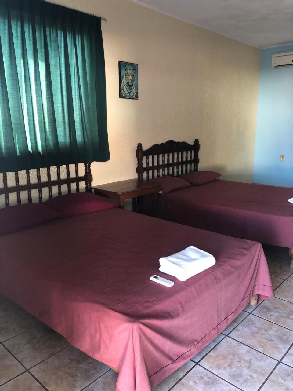 Hotel Rivera Del Rio La Pesca Esterno foto