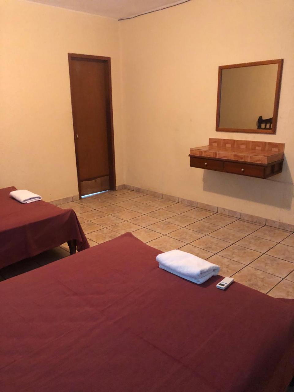 Hotel Rivera Del Rio La Pesca Esterno foto
